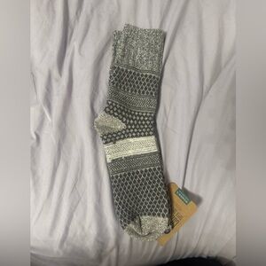 Women’s cozy winter boot socks